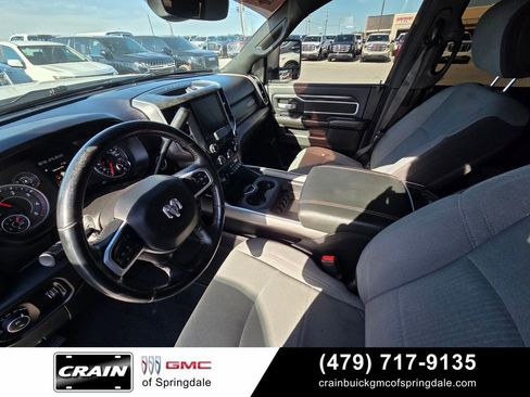 Used 2024 RAM 2500 Big Horn w/ Off Road Package AWD/4WD image 9