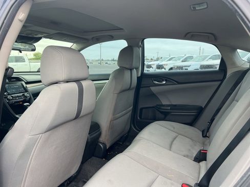 Used 2019 Honda Civic EX image 8