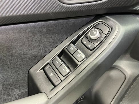 Certified 2025 Subaru Crosstrek 2.5i Limited w/ Crosstrek Mirror Package image 12