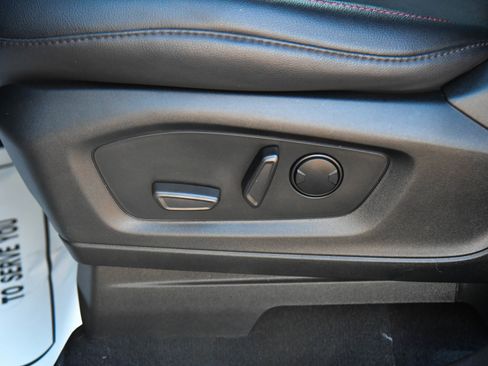 Used 2023 Ford Explorer ST-Line w/ Class IV Trailer Tow Package image 16