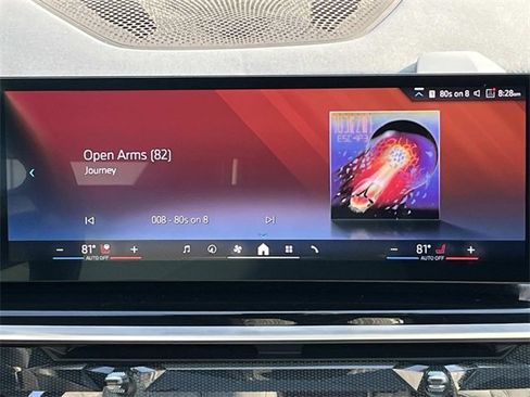 Used 2024 BMW X7 xDrive40i w/ Executive Package image 15