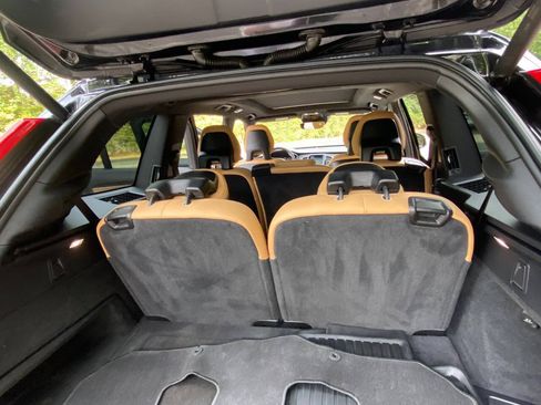 Used 2018 Volvo XC90 T6 Momentum w/ Convenience Package AWD/4WD image 56