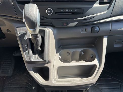 New 2026 Ford Transit 350 148 Medium Roof Wagon AWD image 27