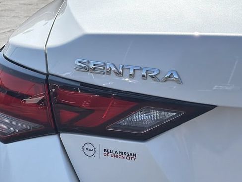 Used 2023 Nissan Sentra SV w/ All-Weather Package FWD image 5
