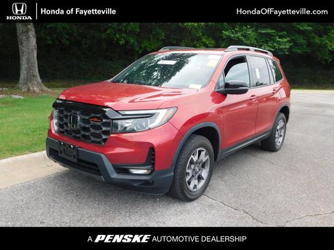 Used 2022 Honda Passport TrailSport image 1