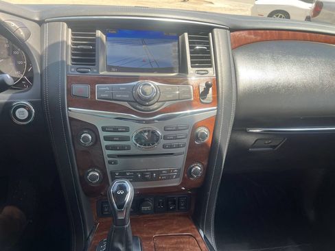 Used 2018 INFINITI QX80 2WD w/ Driver Assistance Package image 11