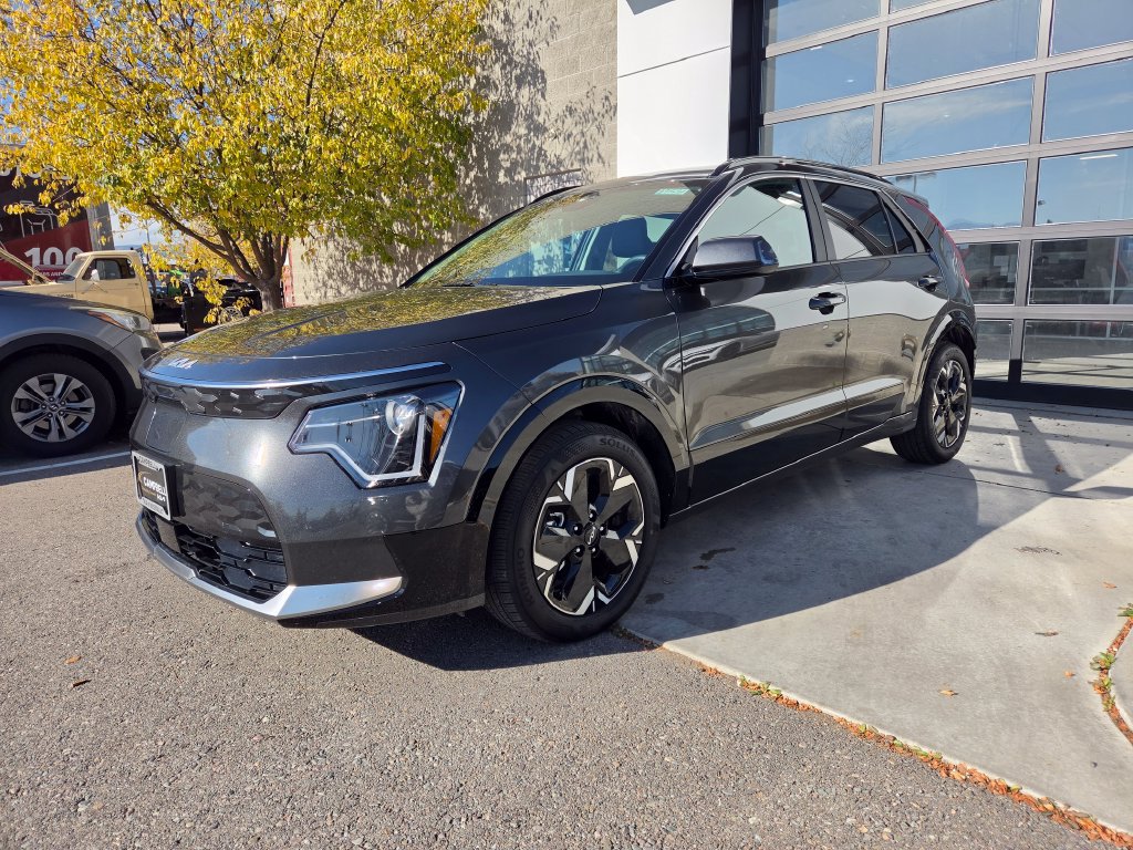 Certified 2026 Kia Niro Wind w/ Wind Preserve Package FWD image 6