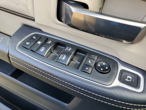 Used 2019 RAM 2500 Limited image 30