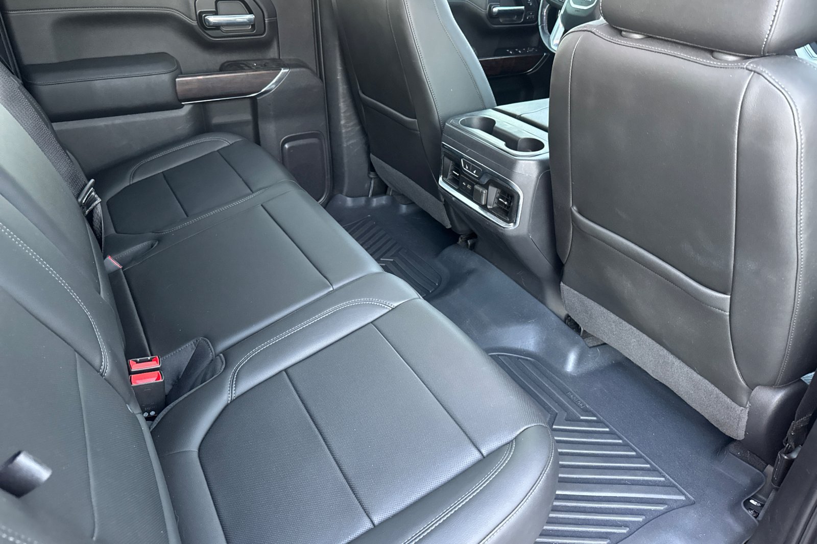 Used 2020 GMC Sierra 1500 SLT w/ SLT Premium Package AWD/4WD image 18