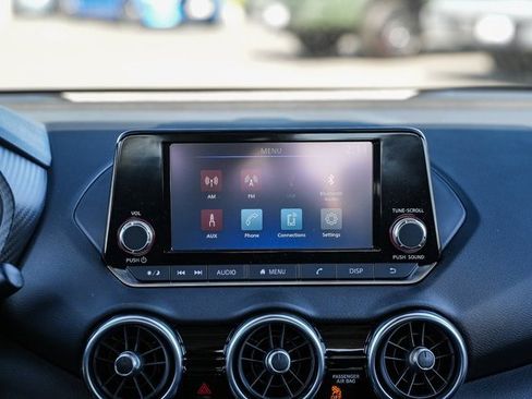 New 2025 Nissan Sentra S image 15