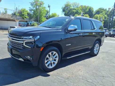 Used 2024 Chevrolet Tahoe Premier AWD/4WD image 7