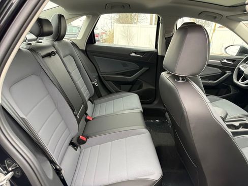 New 2026 Volkswagen Jetta SE FWD image 33