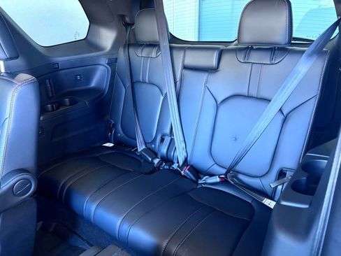 Certified 2025 Honda Pilot TrailSport image 15