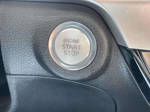 Used 2025 Kia Telluride S image 22