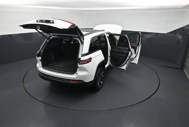 New 2026 Jeep Grand Cherokee Limited AWD/4WD image 29