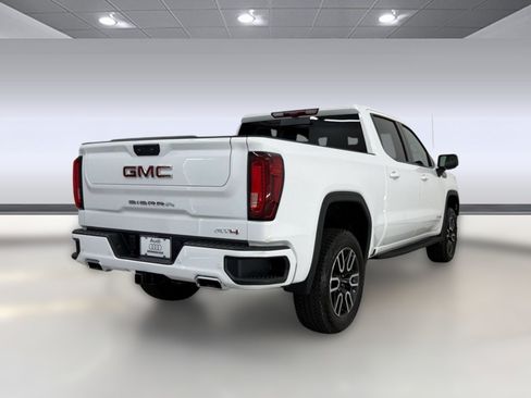 Used 2026 GMC Sierra 1500 AT4 w/ AT4 Premium Package AWD/4WD image 9
