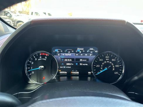 Used 2020 Ford F250 Platinum w/ FX4 Off-Road Package image 31