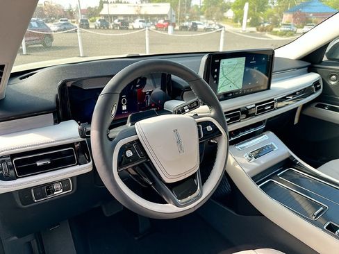 New 2026 Lincoln Aviator Reserve w/ Jet Appearance Package image 10