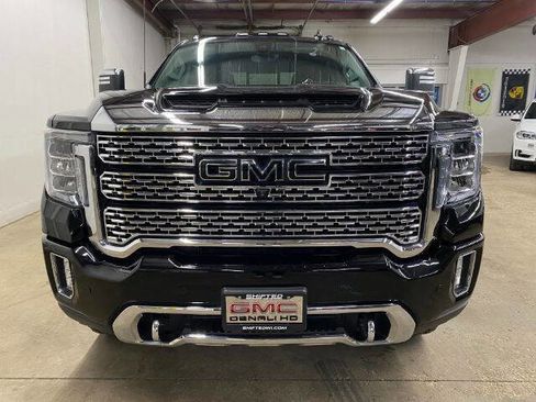 Used 2021 GMC Sierra 3500 Denali w/ Denali Black Diamond Edition image 7