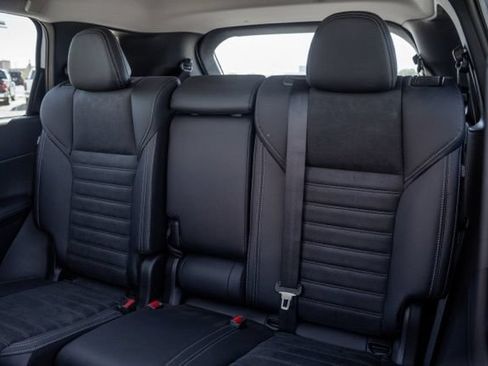 New 2026 Mitsubishi Outlander AWD image 33