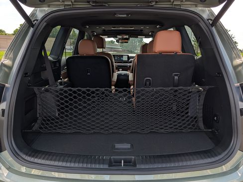 Certified 2025 Kia Telluride AWD image 18
