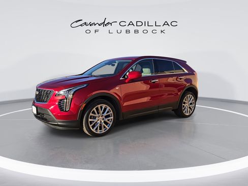 Certified 2023 Cadillac XT4 Luxury w/ Cold Weather Package image 4