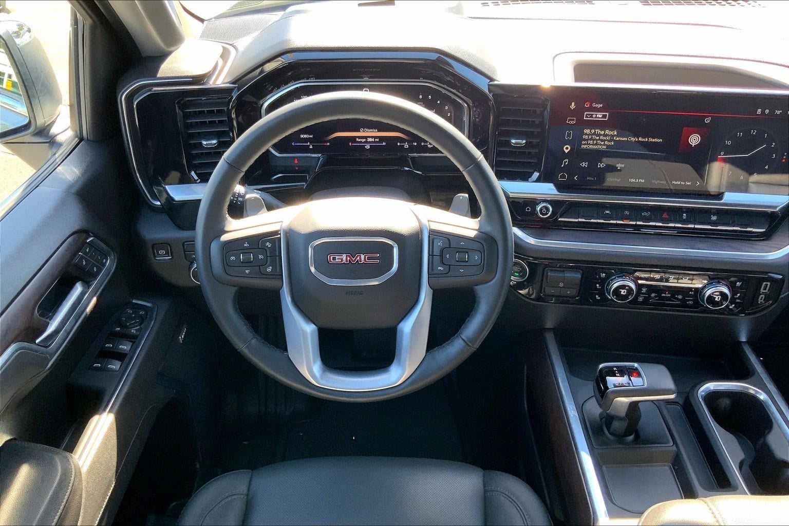 Used 2026 GMC Sierra 1500 SLT w/ SLT Premium Package AWD/4WD image 5