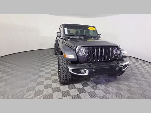 Used 2023 Jeep Gladiator Sport AWD/4WD image 53