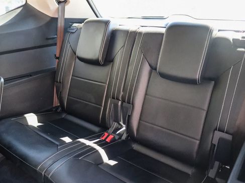 Used 2023 Volkswagen Atlas SE FWD image 16