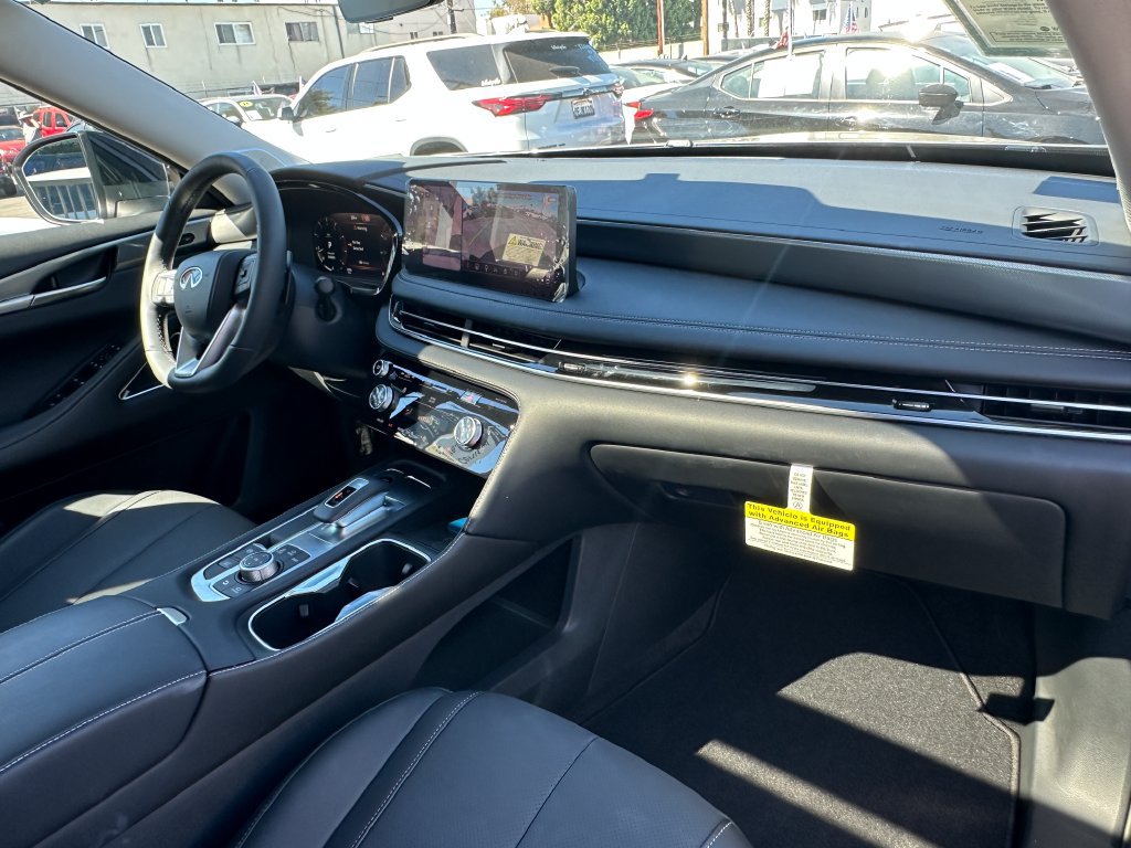 Certified 2027 INFINITI QX60 Luxe w/ Cargo Package FWD image 14