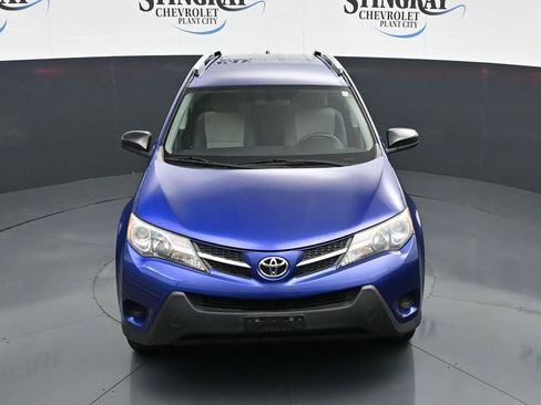 Used 2015 Toyota RAV4 LE image 10