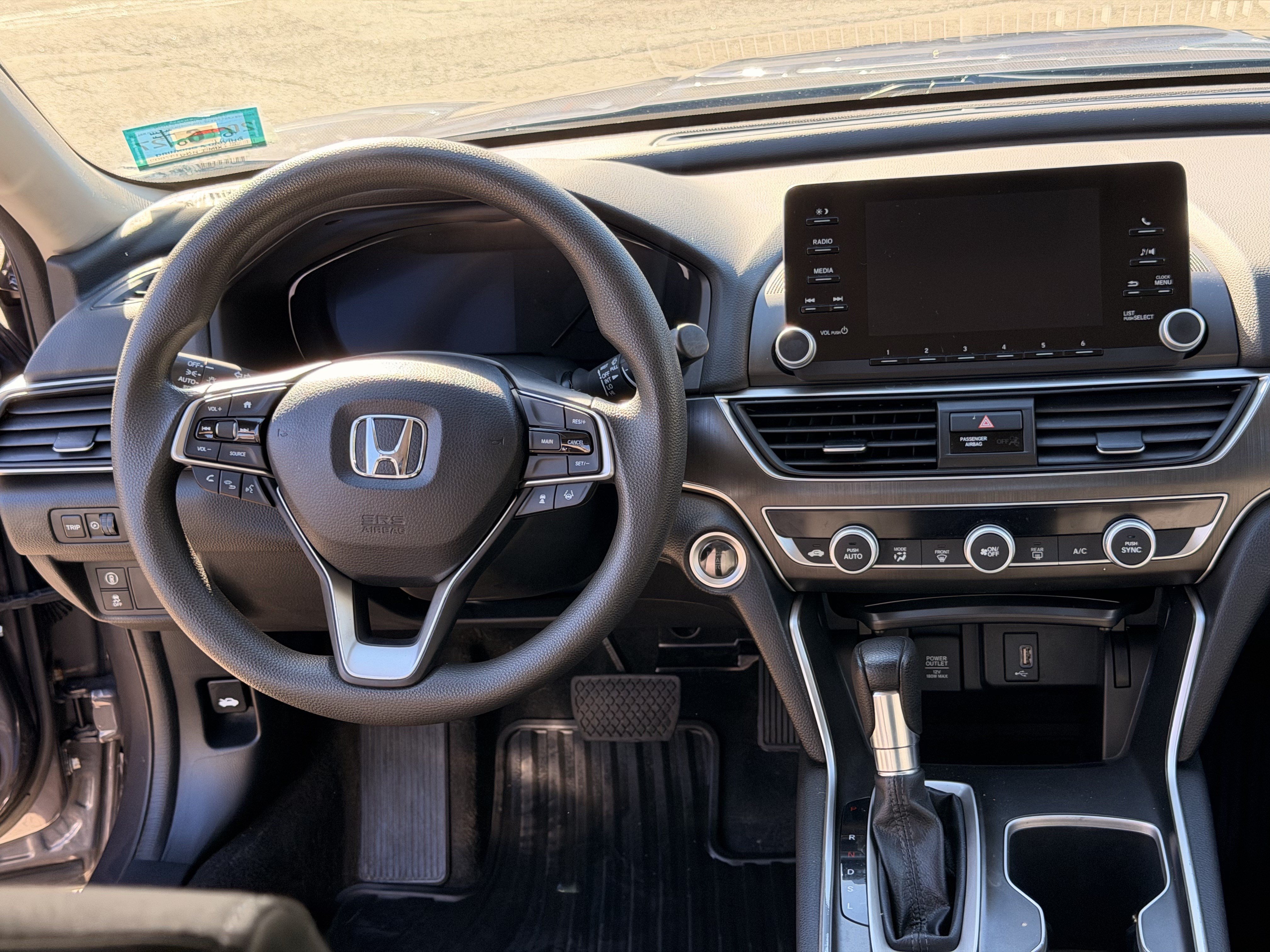 Certified 2018 Honda Accord LX image 18