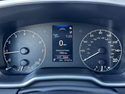 Used 2023 Toyota Corolla SE image 18