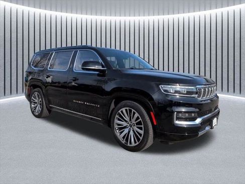 Certified 2023 Jeep Grand Wagoneer Series III AWD/4WD image 2