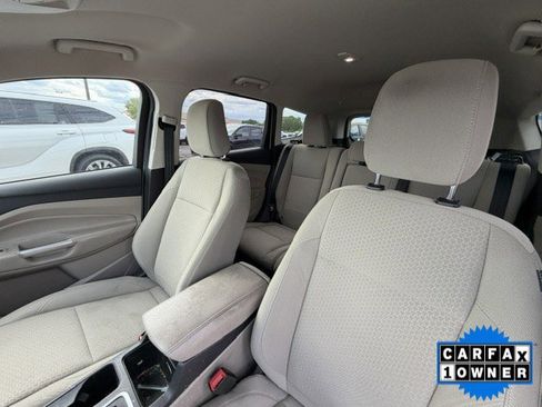 Used 2019 Ford Escape SE FWD image 4