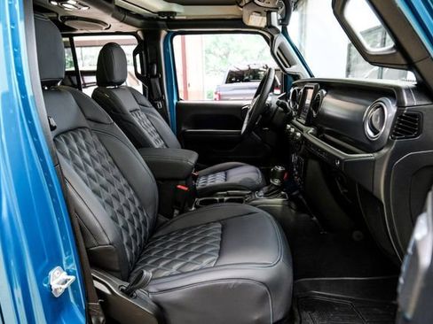 Used 2020 Jeep Wrangler Unlimited Rubicon AWD/4WD image 65