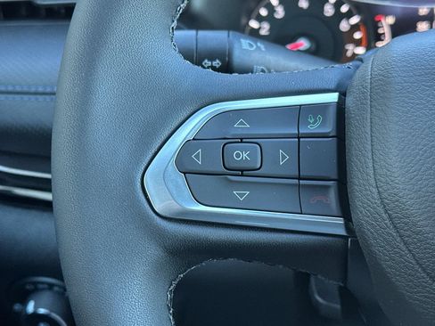 New 2026 Jeep Compass Latitude image 26