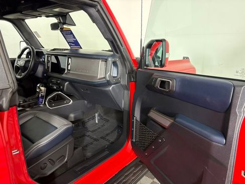 Certified 2023 Ford Bronco Outer Banks AWD/4WD image 35