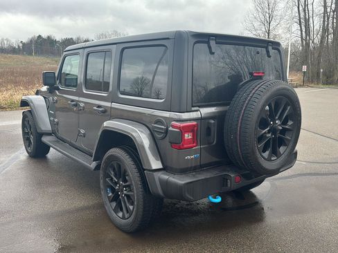 Used 2023 Jeep Wrangler Sahara w/ Cold Weather Group image 3