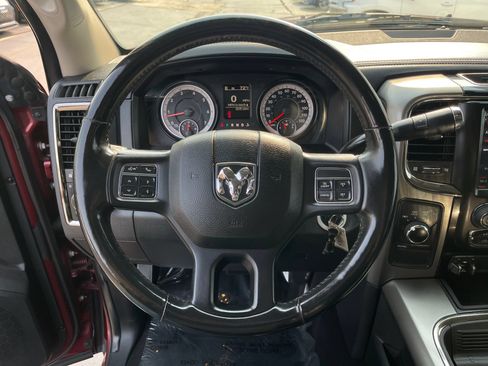 Used 2018 RAM 2500 Big Horn w/ Sport Appearance Group AWD/4WD image 19