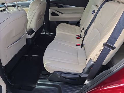 Used 2023 INFINITI QX60 Luxe w/ Cargo Package FWD image 17