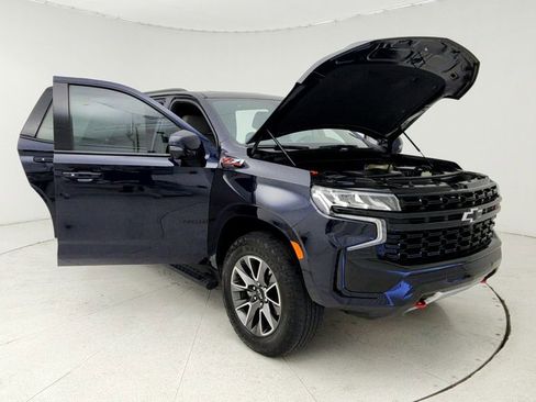 Used 2024 Chevrolet Tahoe Z71 w/ Off-Road Capability Package image 10