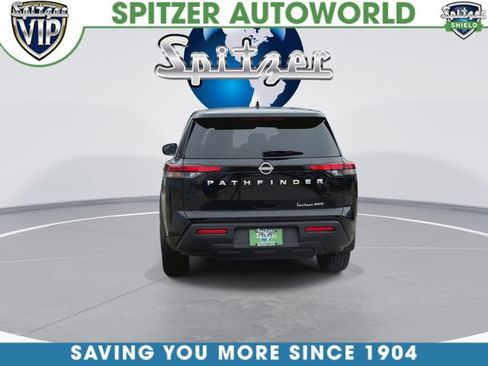 Used 2024 Nissan Pathfinder S AWD/4WD image 8