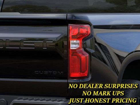 New 2026 Chevrolet Silverado 1500 Custom w/ LPO, Dark Essentials Package RWD image 11