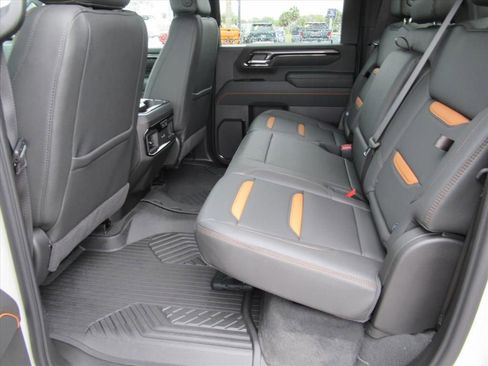 New 2026 GMC Sierra 2500 AT4 w/ AT4 Premium Plus Package AWD/4WD image 19