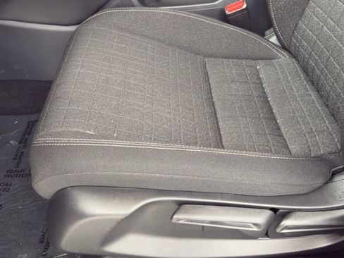 Used 2024 Honda HR-V LX image 5