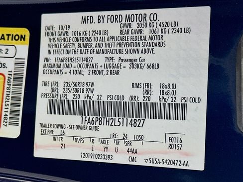 Used 2020 Ford Mustang Coupe w/ Equipment Group 101A RWD image 12