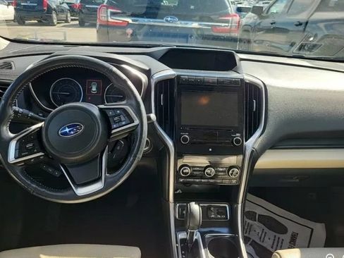 Used 2022 Subaru Ascent Limited AWD/4WD image 3