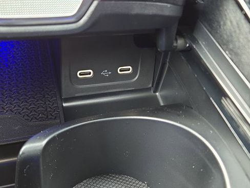 New 2026 Mercedes-Benz C 300 4MATIC Sedan image 11