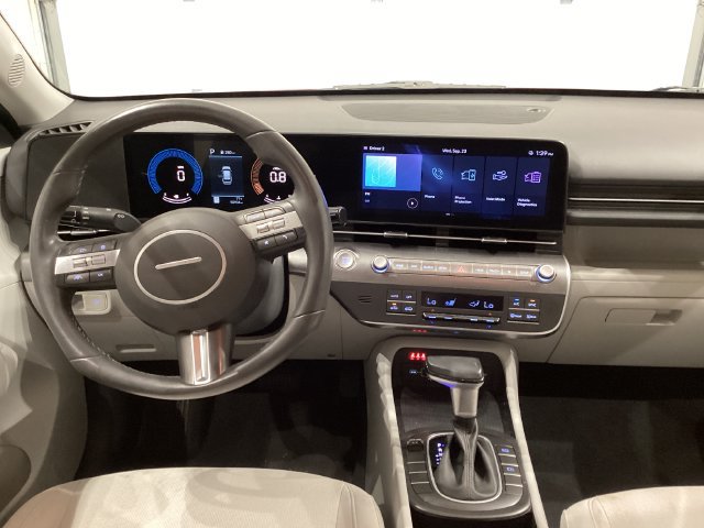 Used 2025 Hyundai Kona SEL FWD image 22